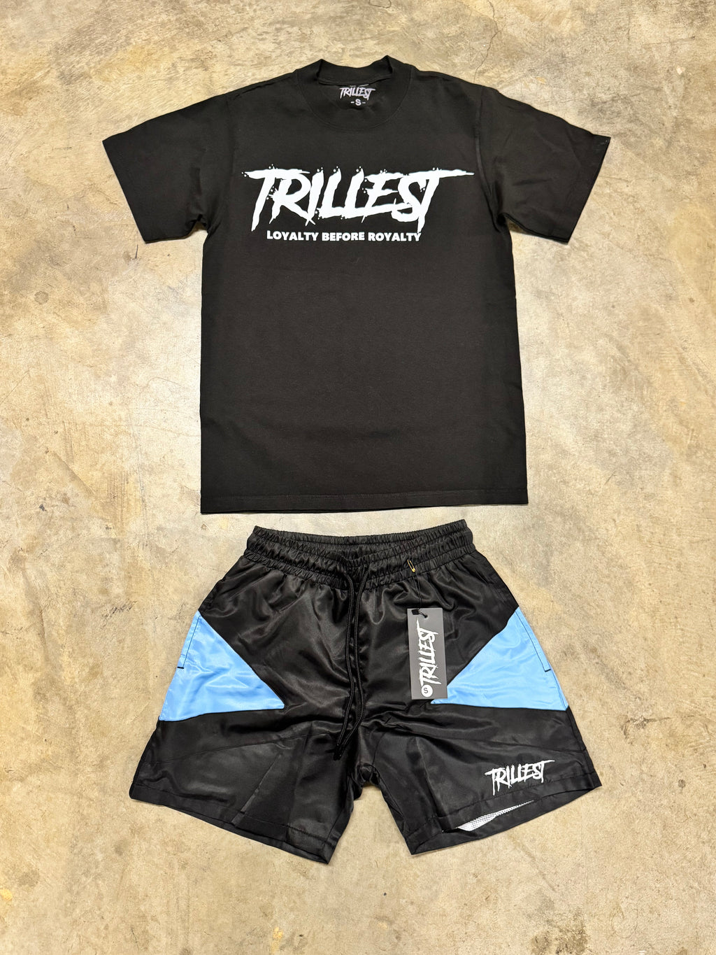 Signature Logo T-Shirt - Black/ White