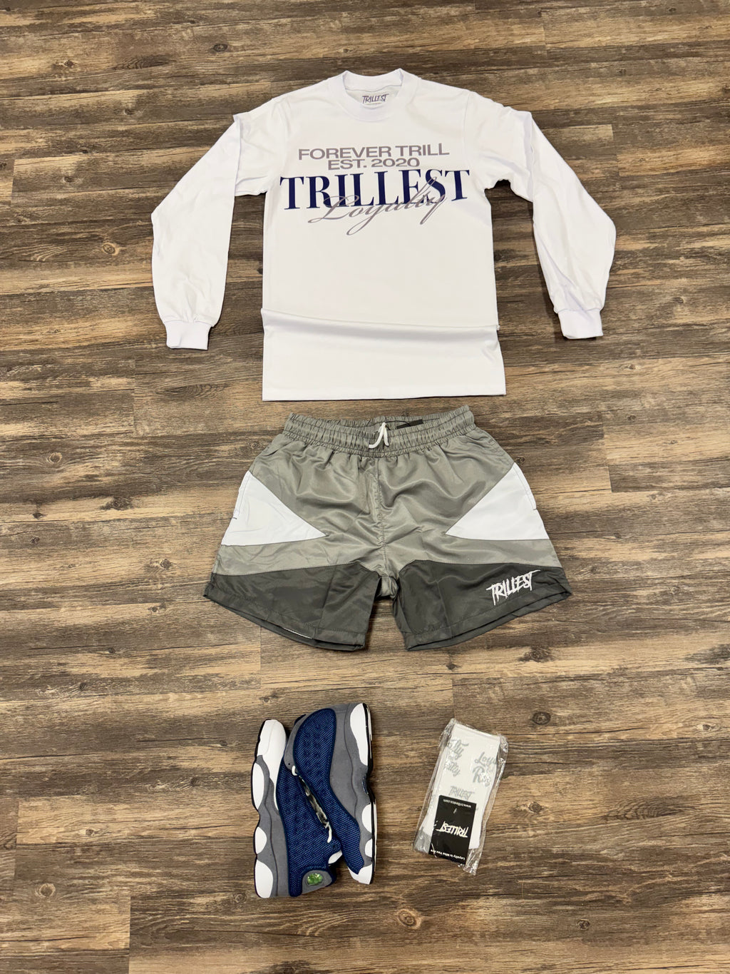 Trillest Loyalty Long Sleeve Tee - White\Navy\Gray
