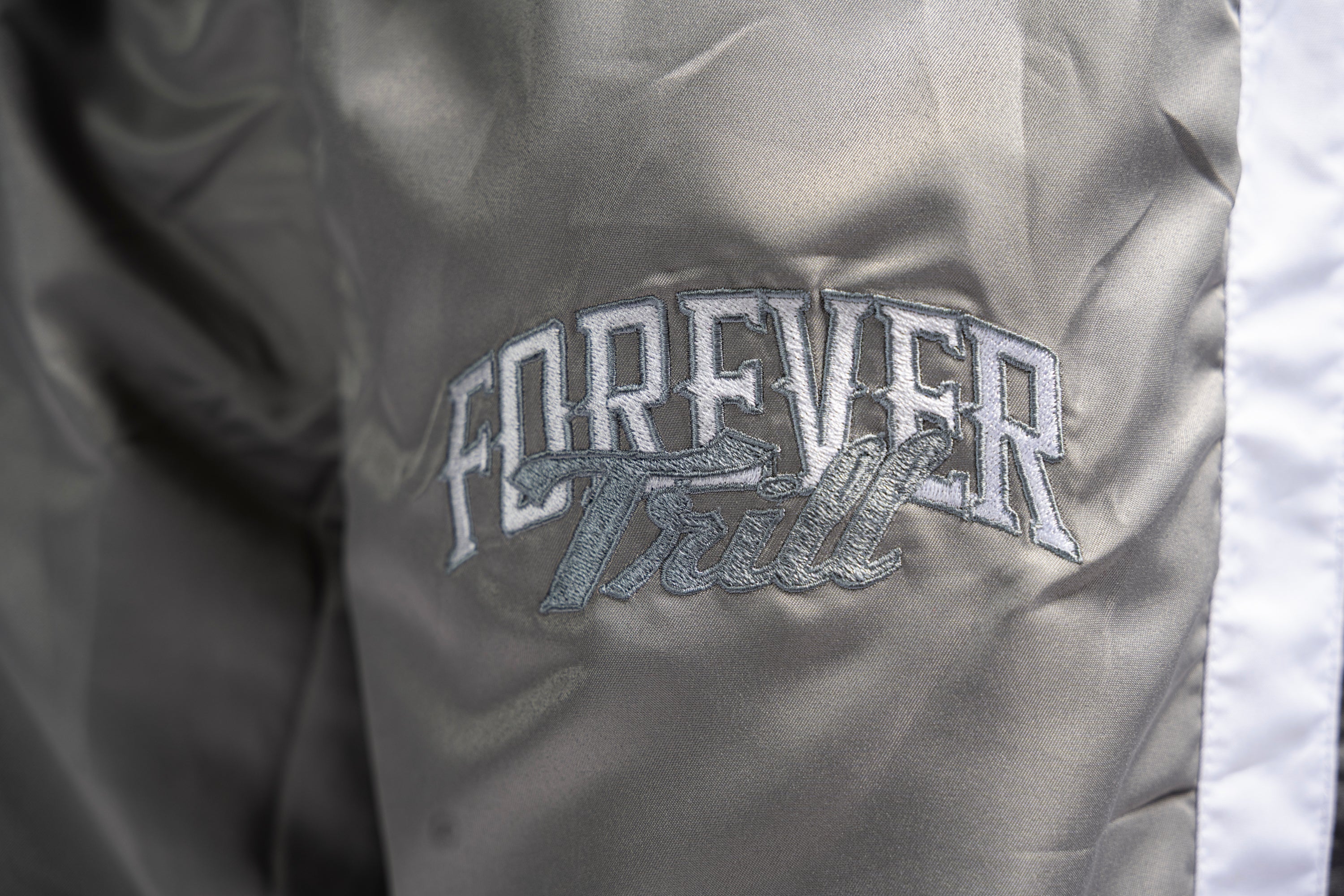 Forever Trill 3 Stripe Pants - Gray