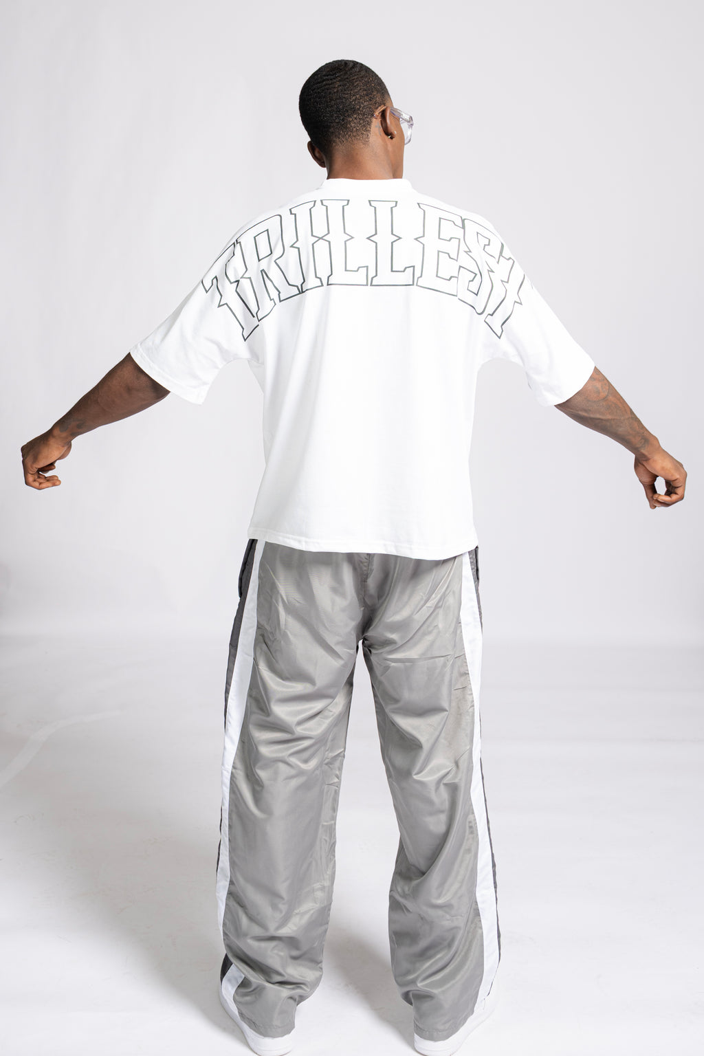 Forever Trill T-Shirt - White\Black\Gray (Oversized)