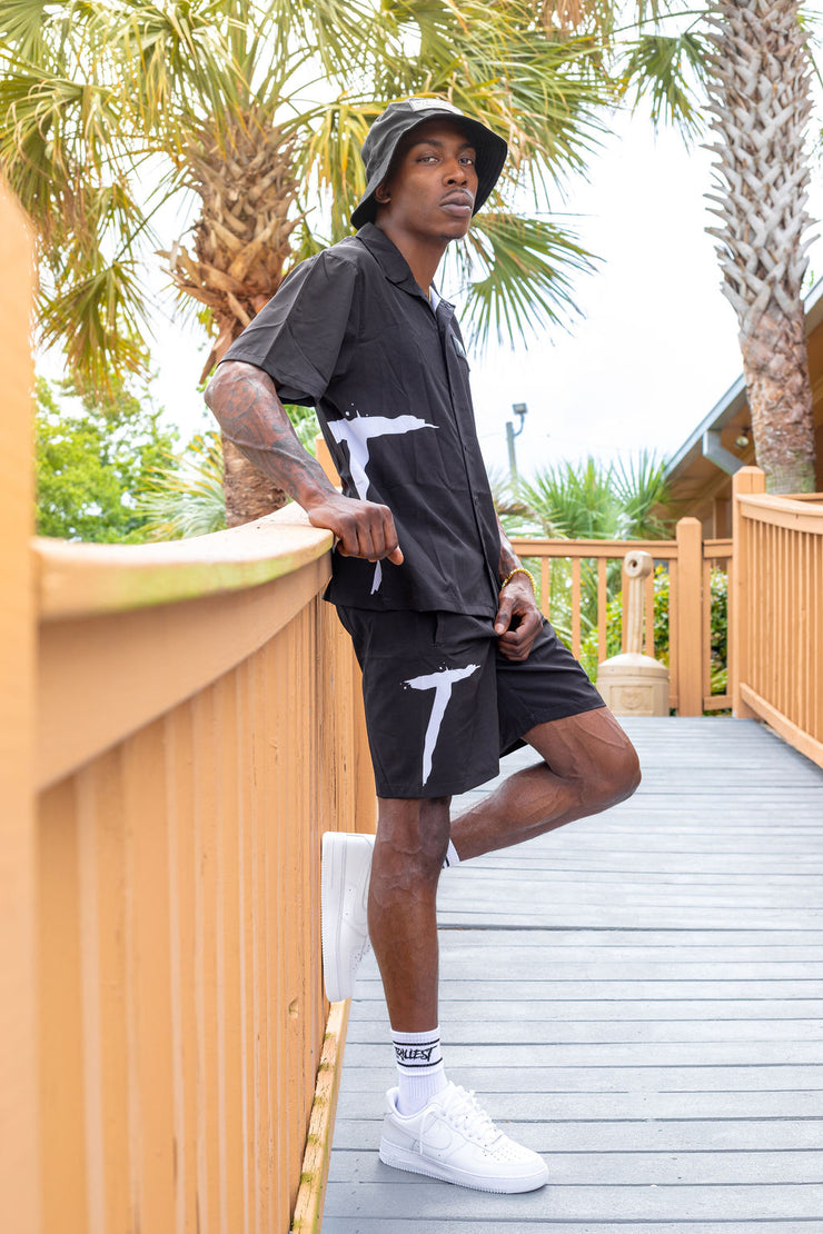 Big T Logo Shorts - Black